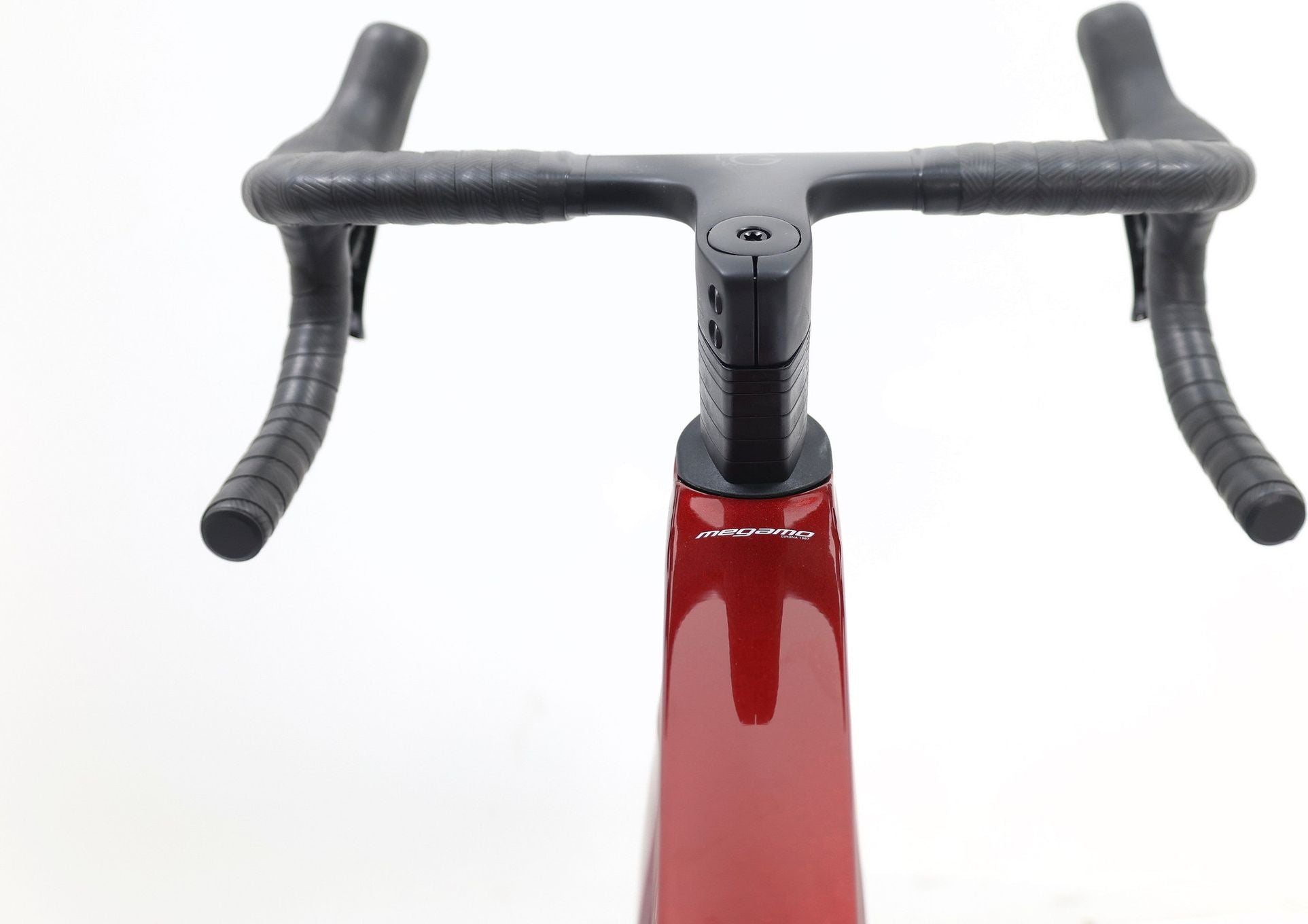 Produit Reconditionné · Vélo de route MEGAMO Pulse 15 CW 2026 · Très bon état