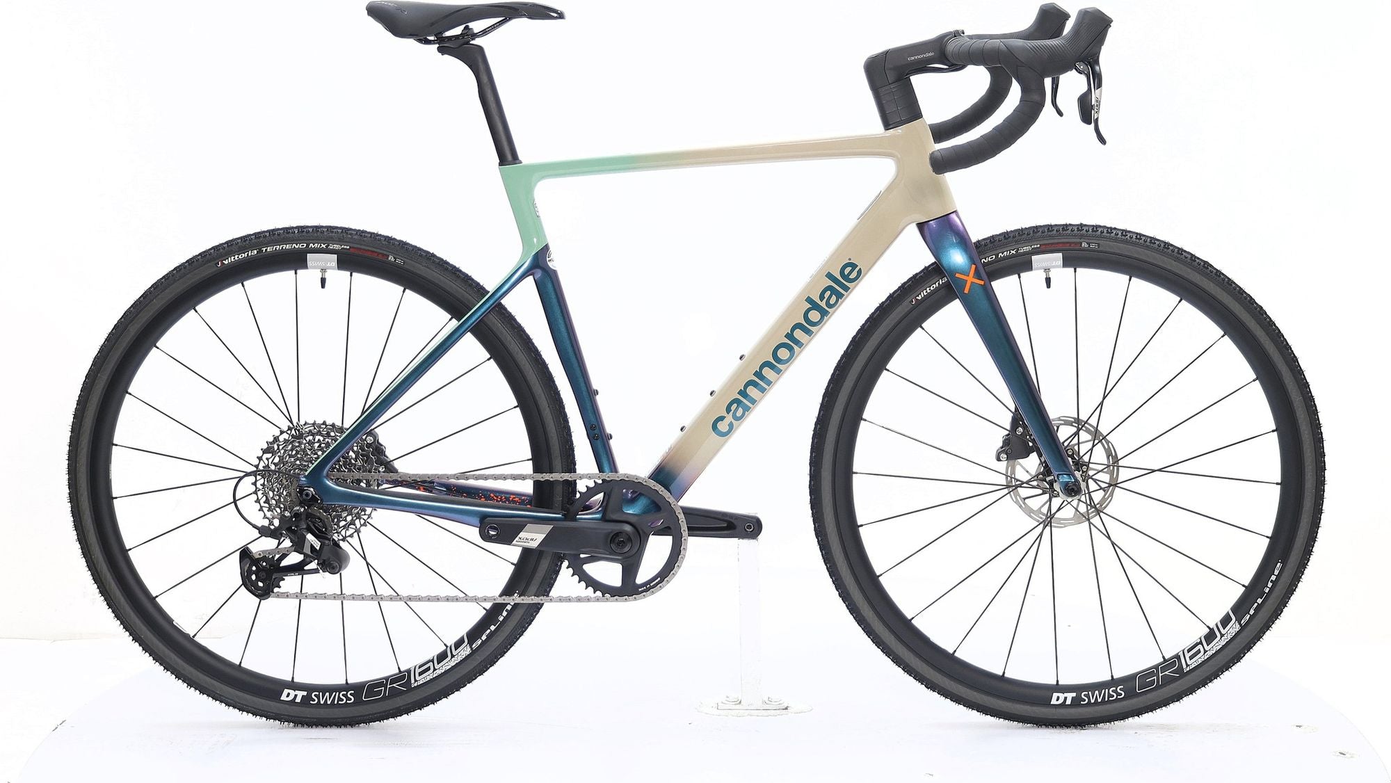 Produit Reconditionné · Vélo de route CANNONDALE Supersix EVO CX 2024 · Très bon état