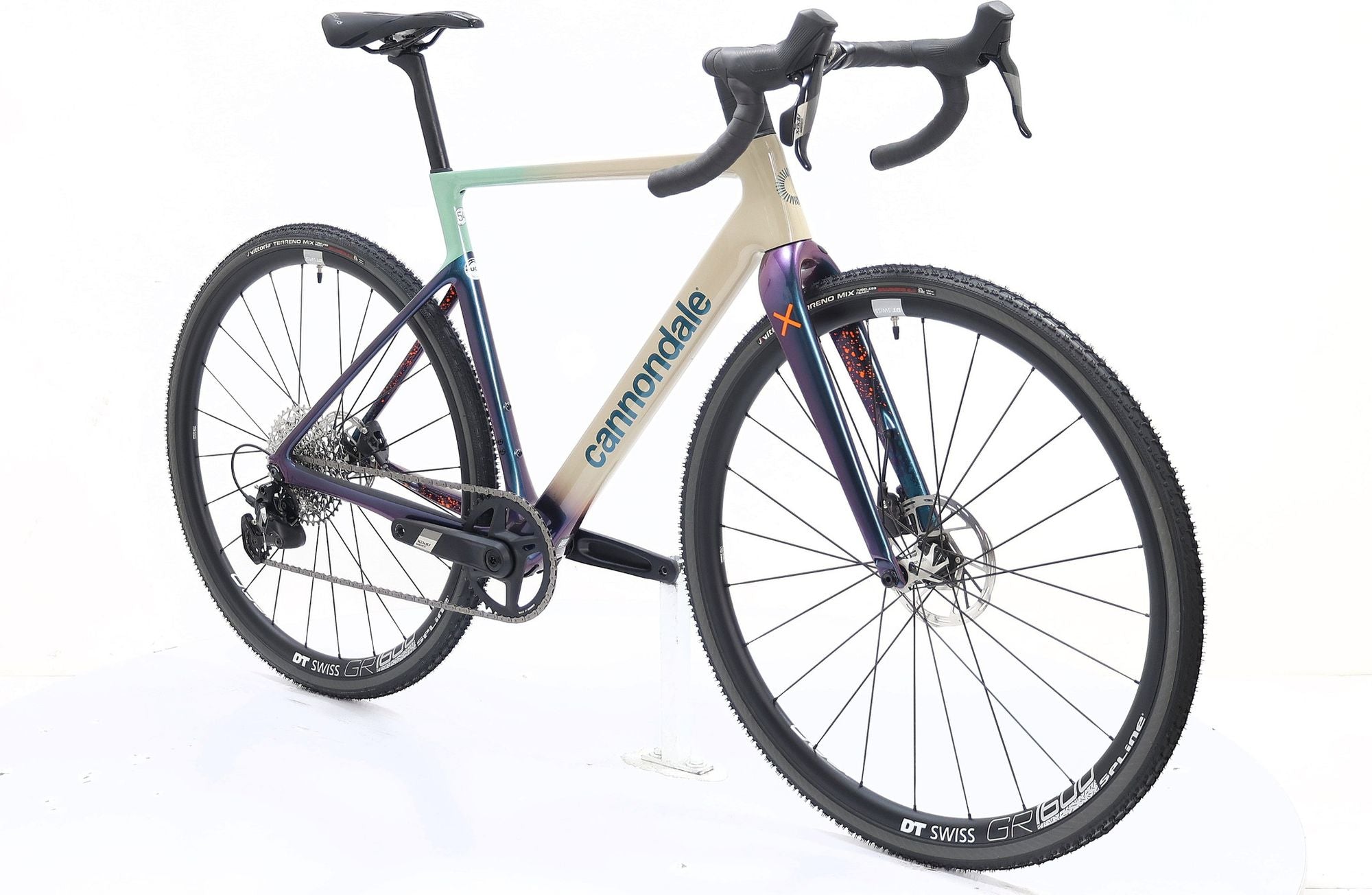 Produit Reconditionné · Vélo de route CANNONDALE Supersix EVO CX 2024 · Très bon état