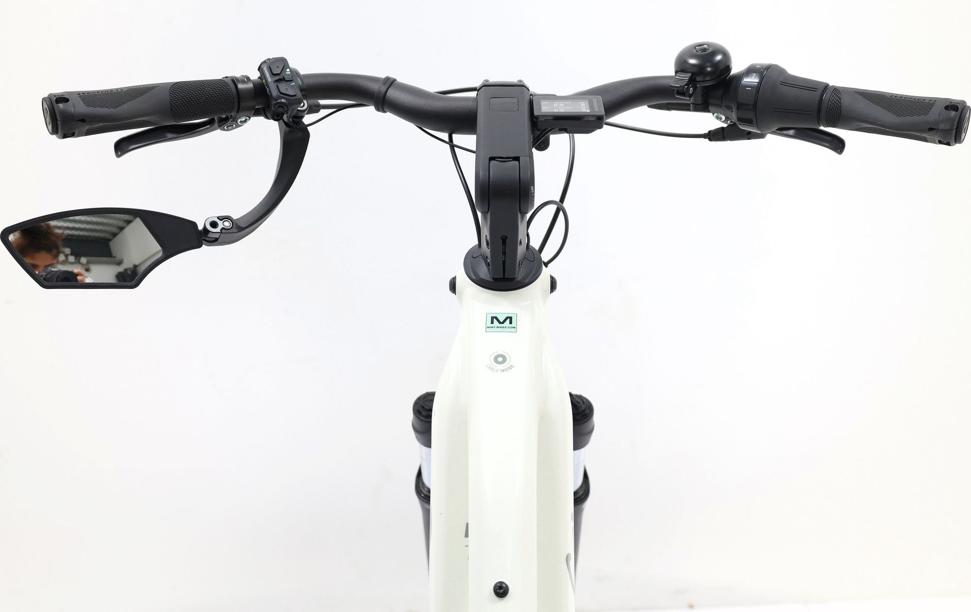 Produit Reconditionné · Vélo cargo électrique O2FEEL Equo 7 2026 · Très bon état