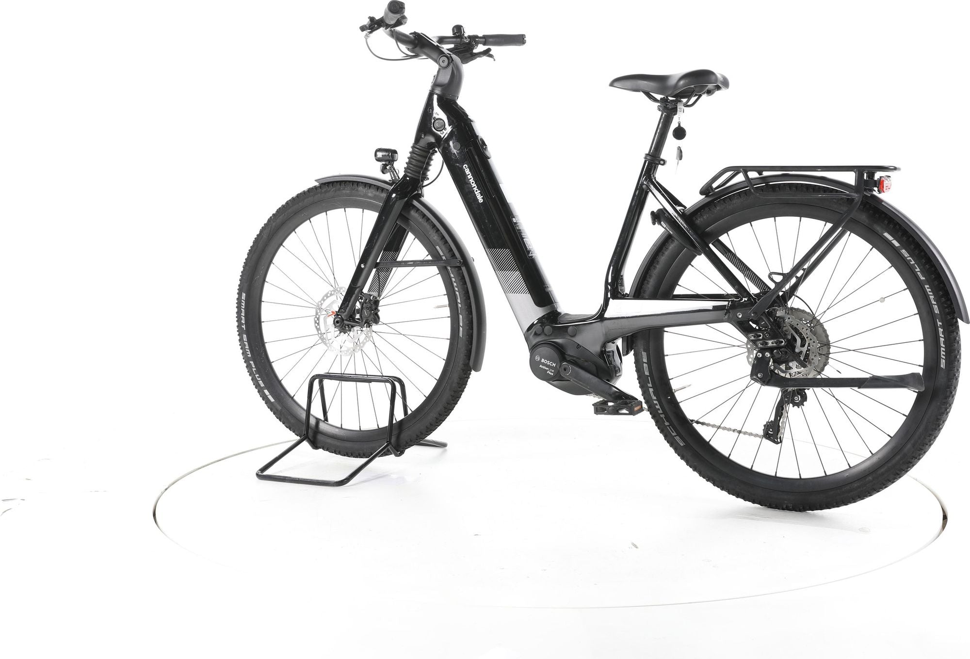 Produit reconditionné - Cannondale Mavaro Neo 5+ Entrée basse - Très Bon Etat