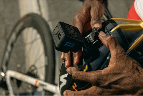 Pack Caméra Embarquée GoPro HERO11 Black Mini + microSD + Étui