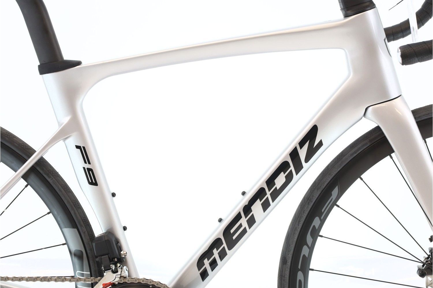 Produit reconditionné · Mendiz F9 Di2 12V · Gris / Vélo de route | Très bon état