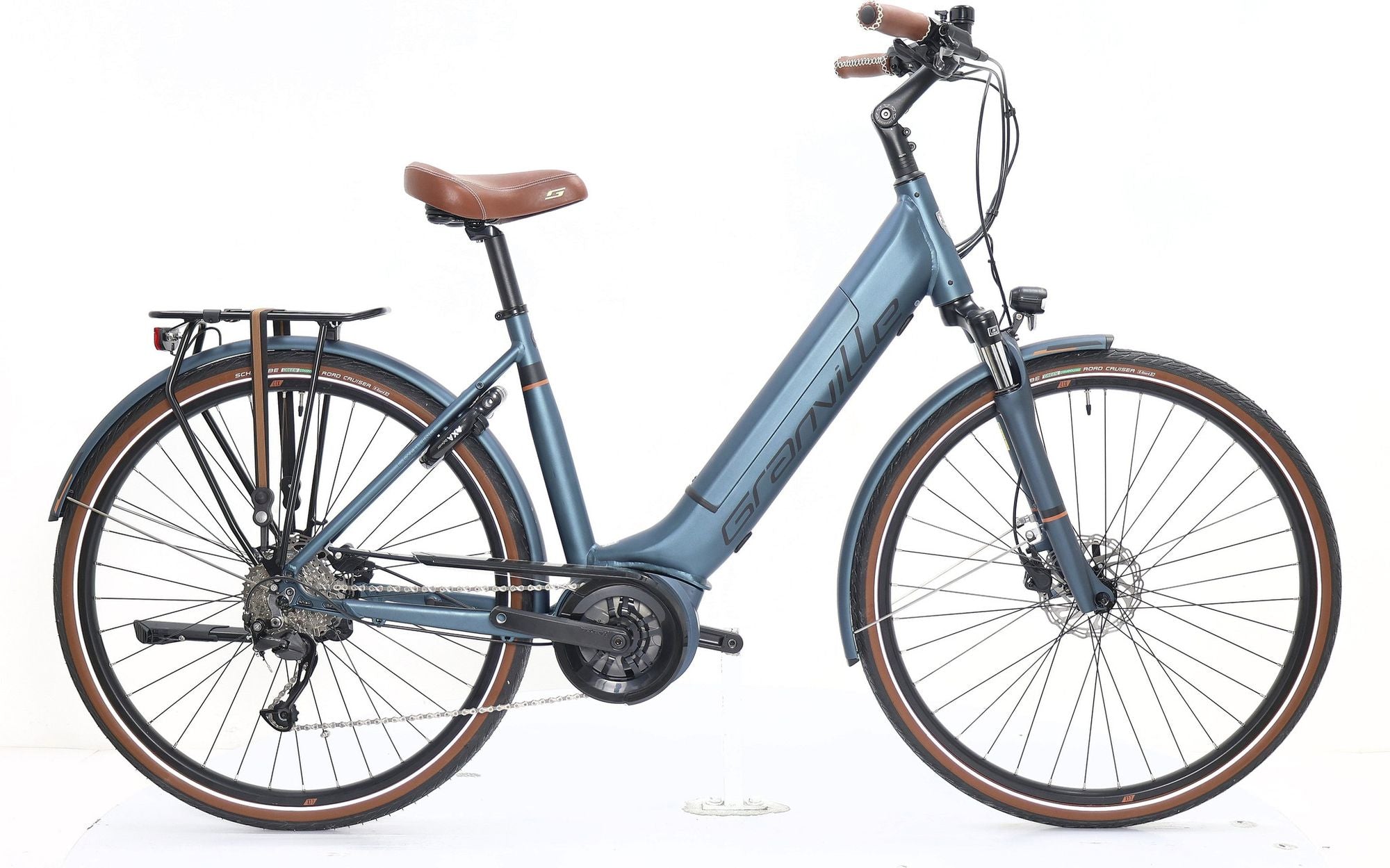Produit Reconditionné · VTC électrique GRANVILLE E-Integrated 30 2024 · Très bon état