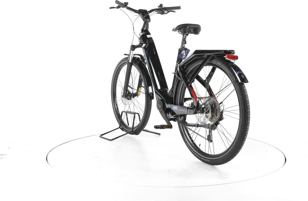 Produit reconditionné - Bianchi E Omnia C Type Trekking E-Bike Entrée basse - Très Bon Etat