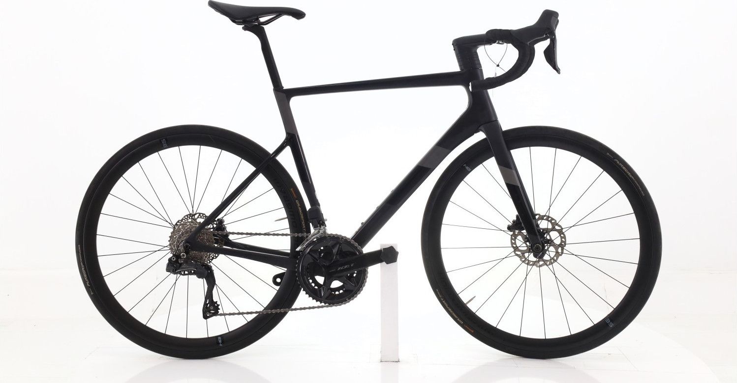 Produit reconditionné · Cannondale SuperSix Evo Di2 12V · Noir / Vélo de route | Très bon état
