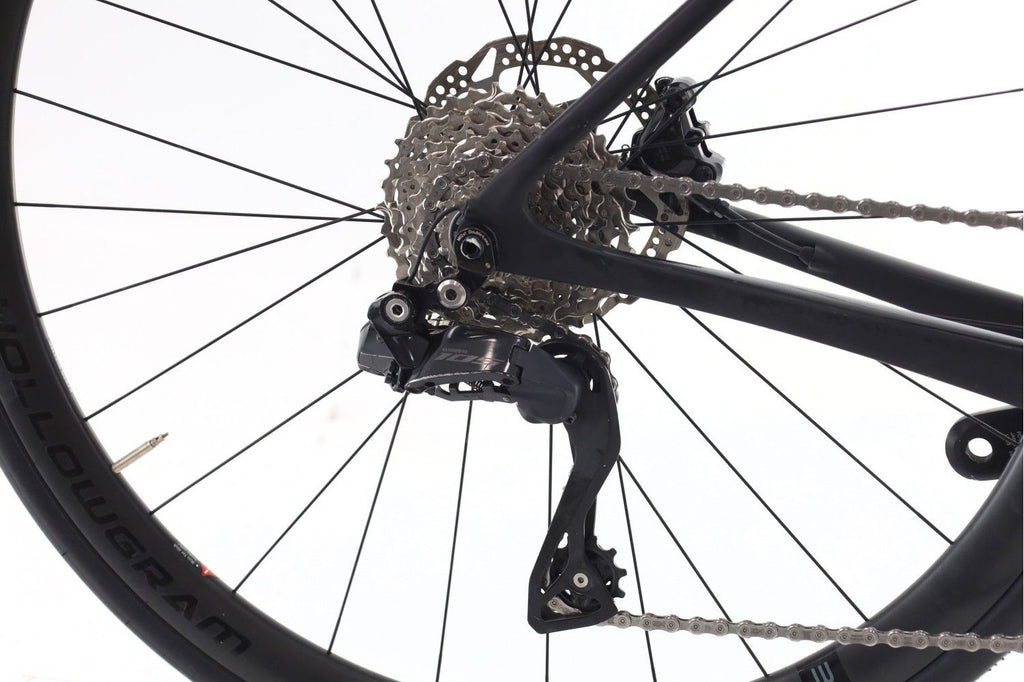 Produit reconditionné · Cannondale SuperSix Evo Di2 12V · Noir / Vélo de route | Très bon état