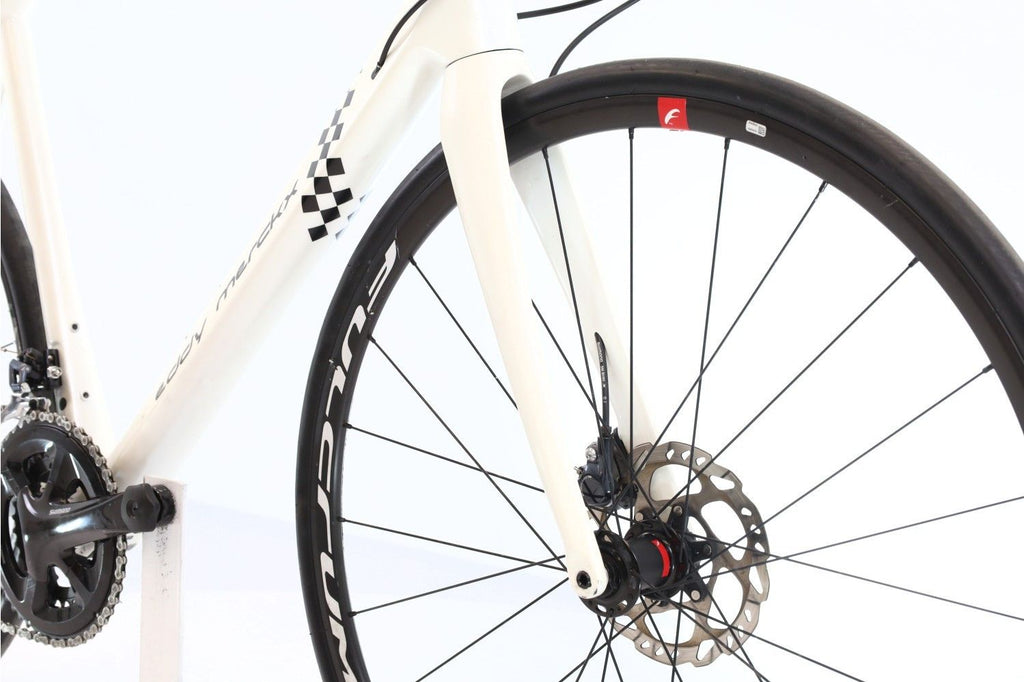 Produit reconditionné · Eddy Merckx LavaRougeo68 Disc · Blanc / Vélo de route | Bon état