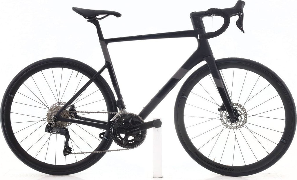 Produit reconditionné · Cannondale SuperSix Evo Di2 12V · Noir / Vélo de route | Très bon état