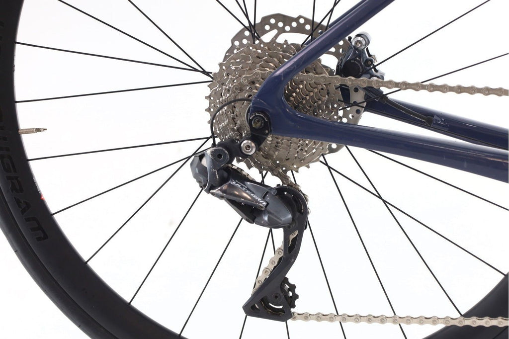 Produit reconditionné · Cannondale SuperSix Evo HI-MOD Di2 11V · Bleu / Vélo de route | Très bon état