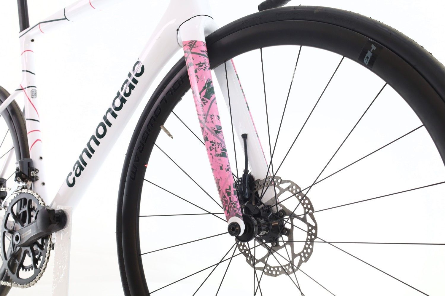 Produit reconditionné · Cannondale SuperSix Evo HI-MOD Di2 11V · Blanc / Vélo de route | Très bon état