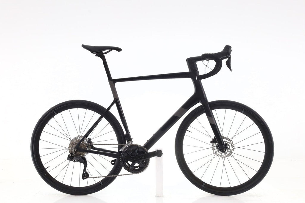 Produit reconditionné · Cannondale SuperSix Evo Di2 12V · Noir / Vélo de route | Très bon état
