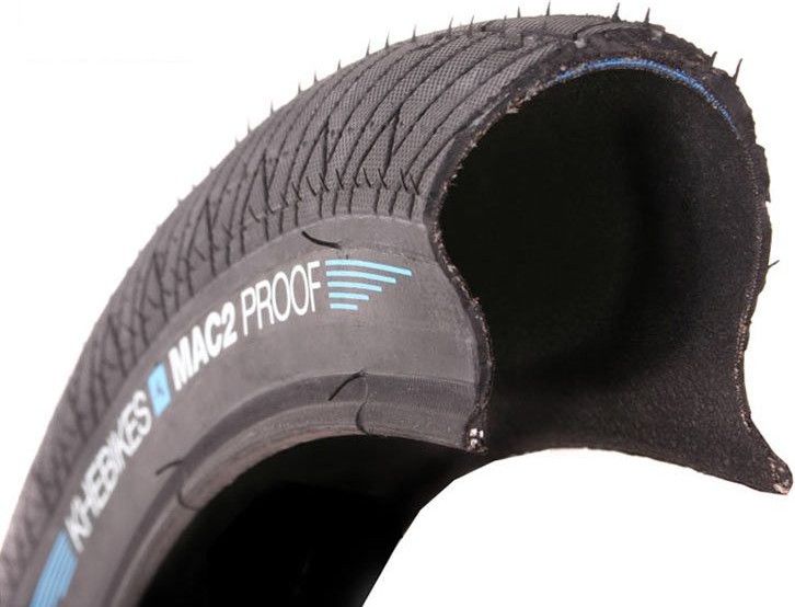 Set de pneus BMX KHE MAC2+ PROOF 20 pouces x 2,30 pouces avec chambre à air AV