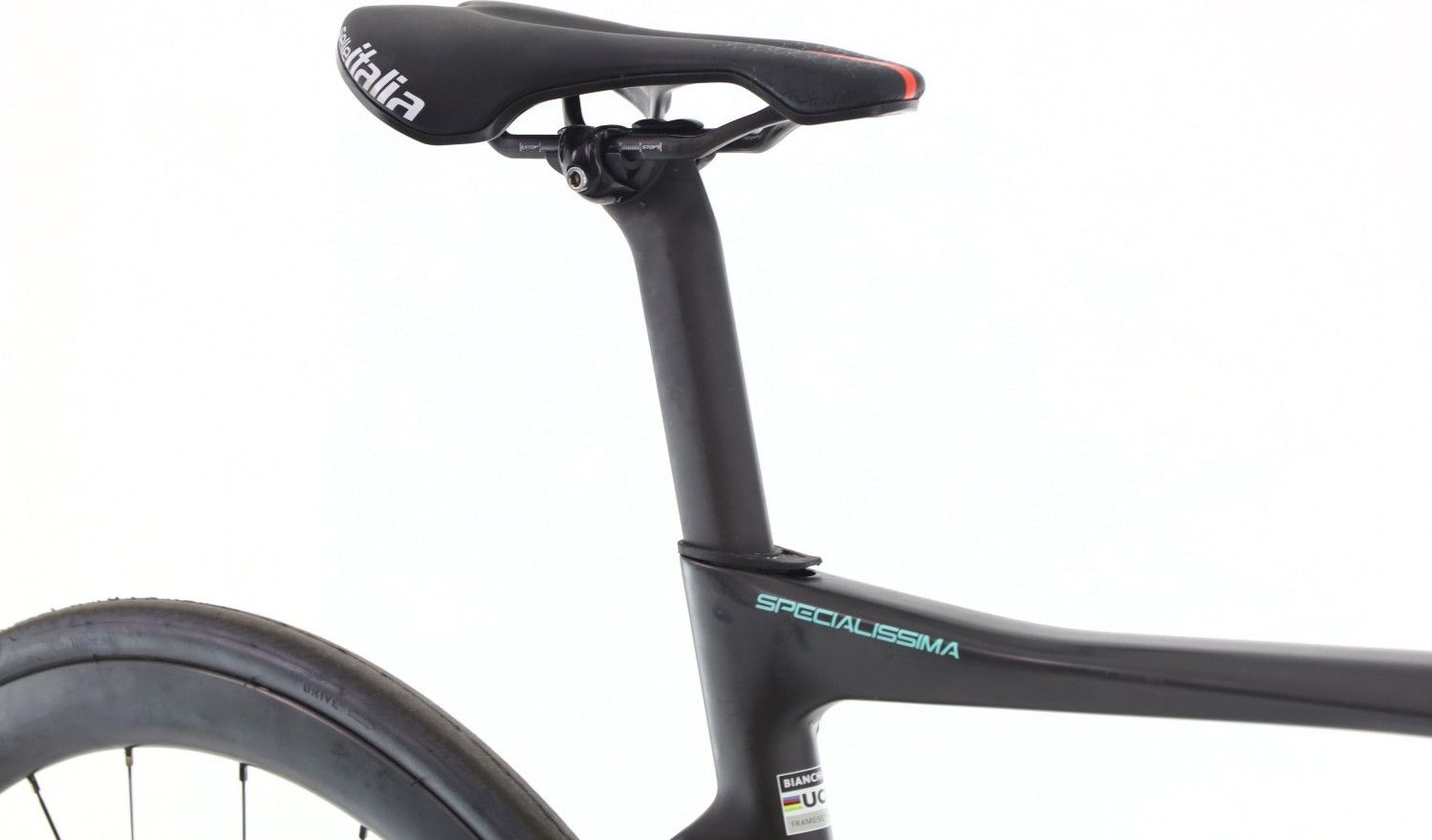Produit reconditionné · Bianchi Specialissima RC Di2 12V · Noir / Vélo de route | Très bon état