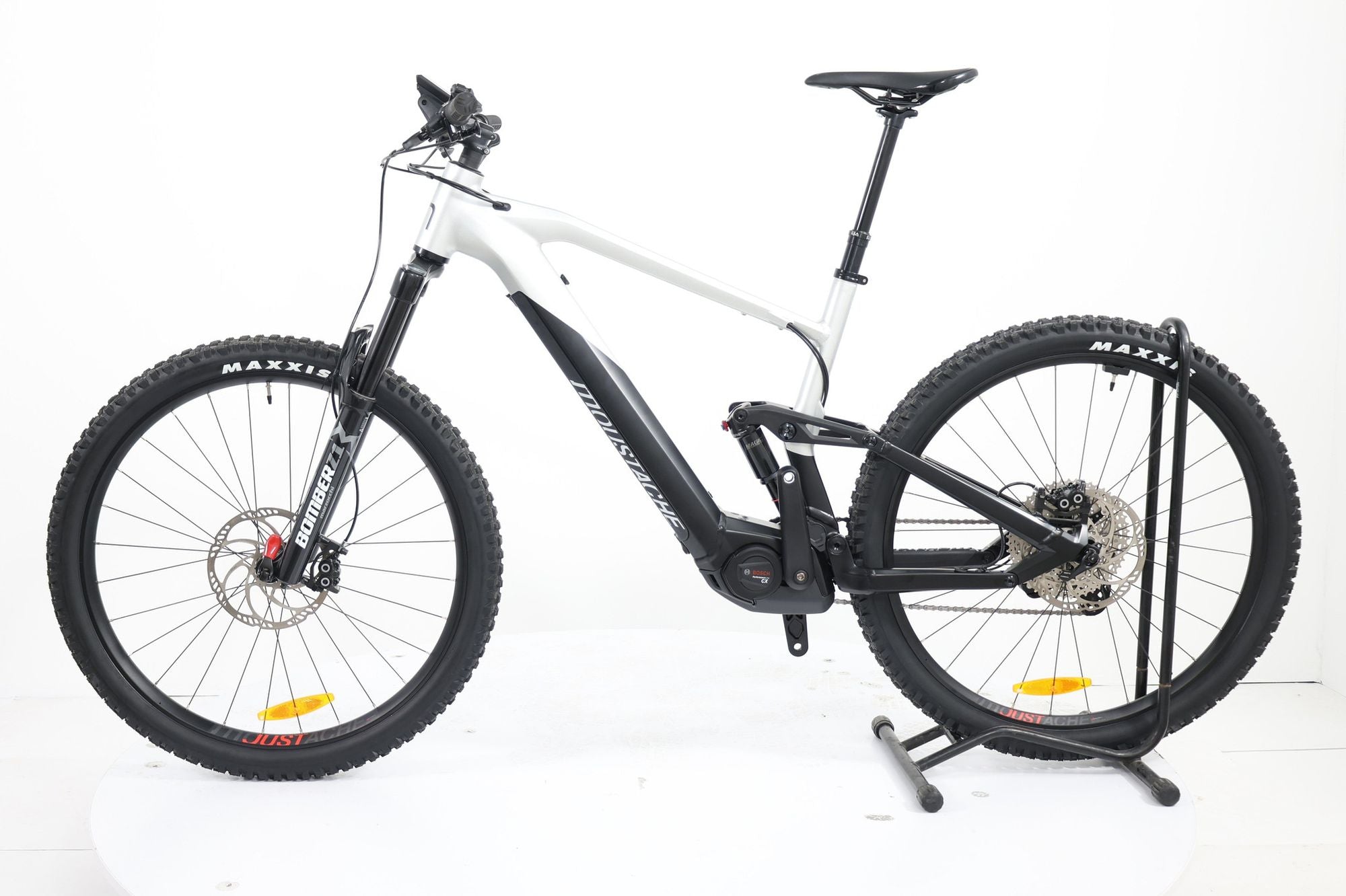 Produit Reconditionné · VTT électrique MOUSTACHE Samedi 29 Trail 5 2023 · Très bon état