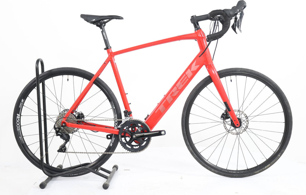 Produit Reconditionné · Vélo de route électrique TREK Domane+ AL 5 2023 · Etat  correct