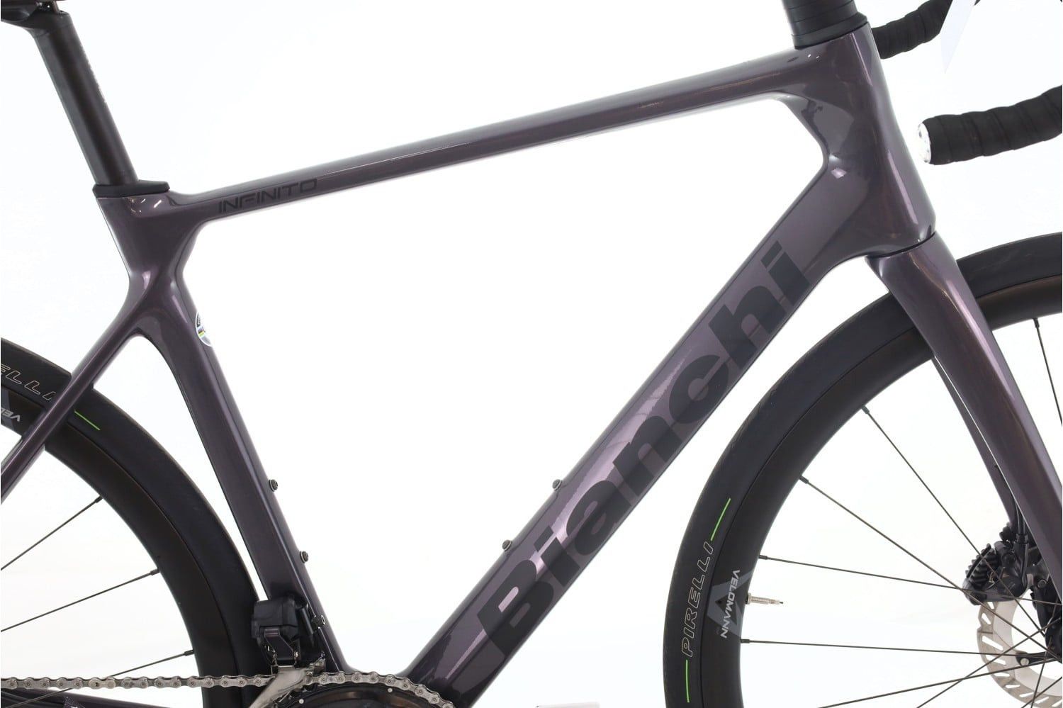 Produit reconditionné · Bianchi Infinito Di2 12V · Gris / Vélo de route | Très bon état