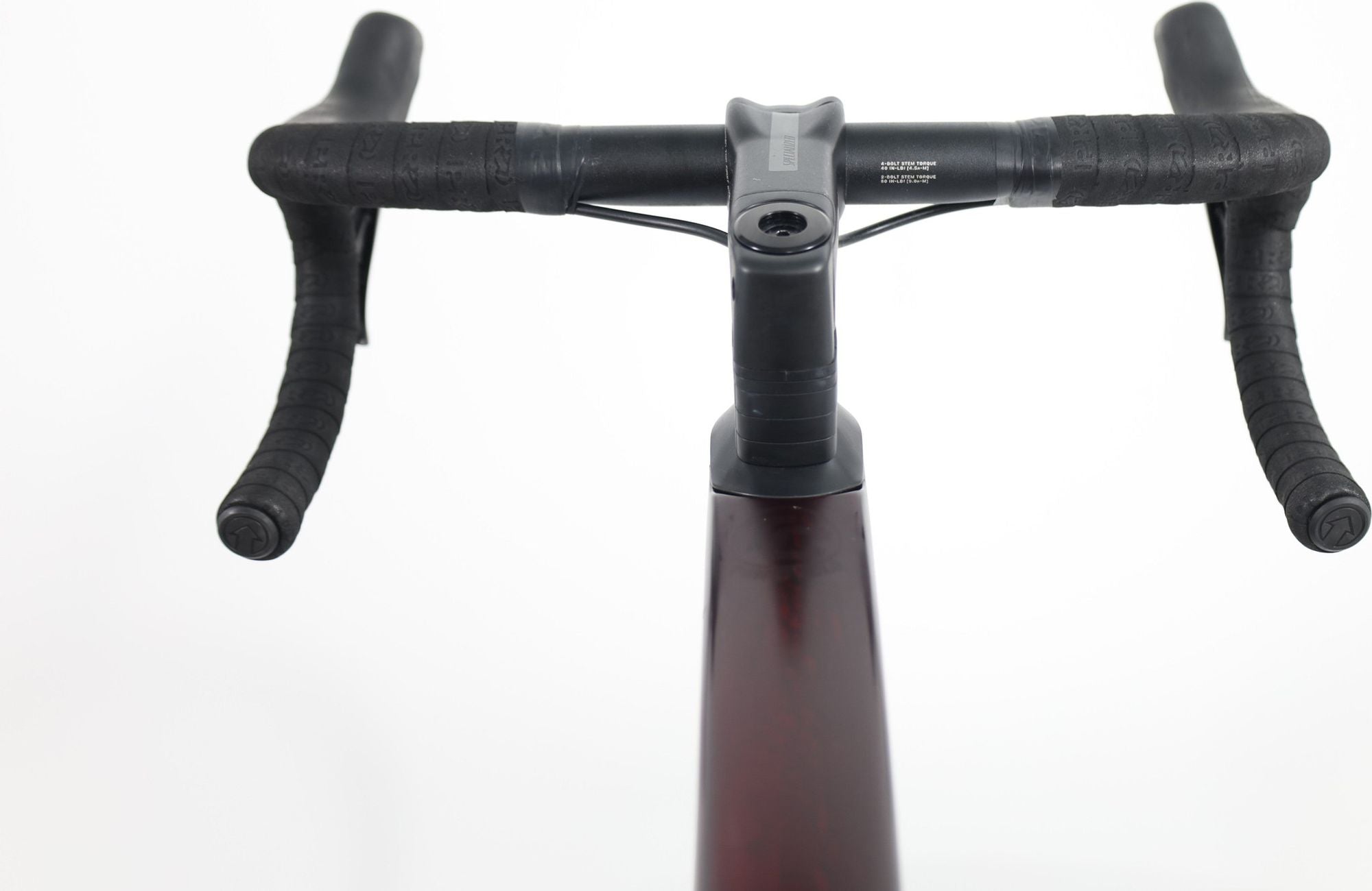 Produit Reconditionné · Vélo de route SPECIALIZED Tarmac SL7 Comp 2024 · Bon état