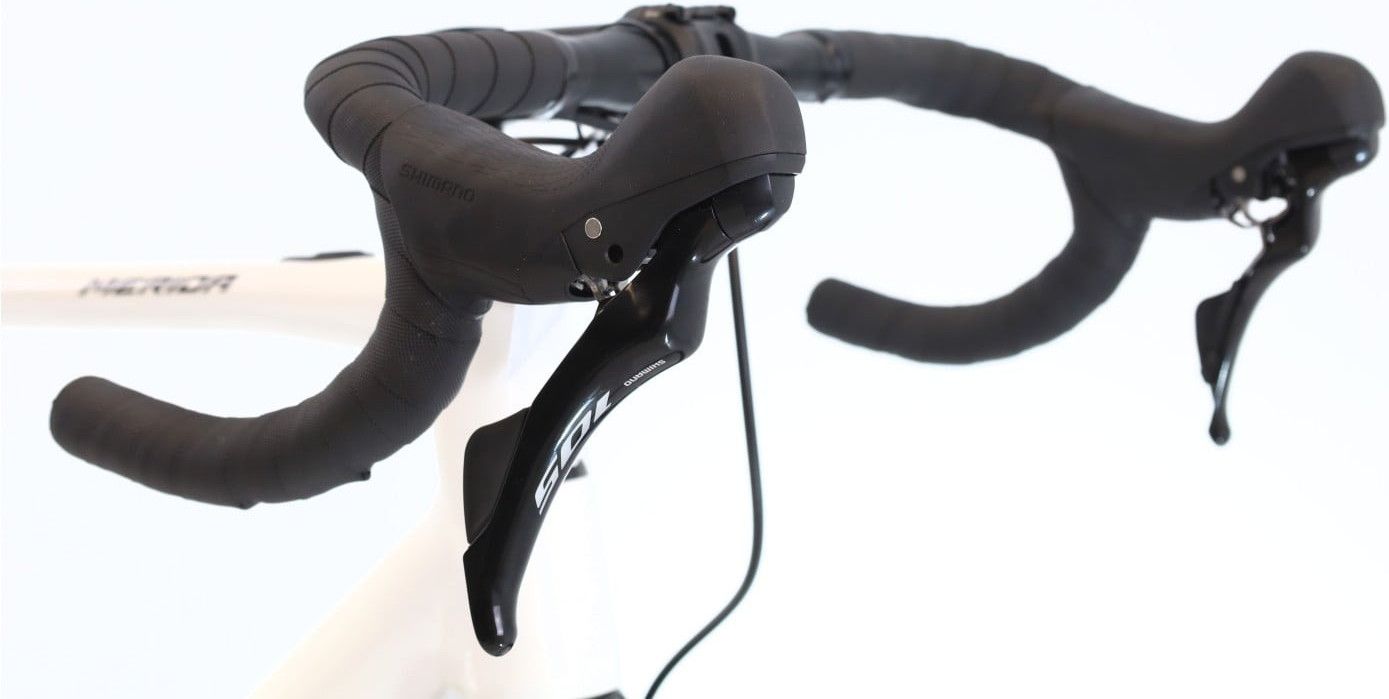 Produit reconditionné · Merida eScultura 400 · Blanc / Vélo de route | Très bon état
