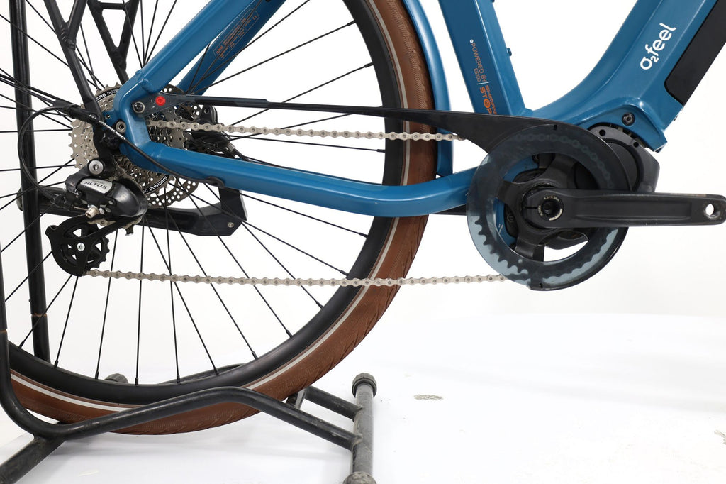 Produit Reconditionné · VTC électrique O2FEEL Iswan Roland-Garros 2025 · Etat  correct