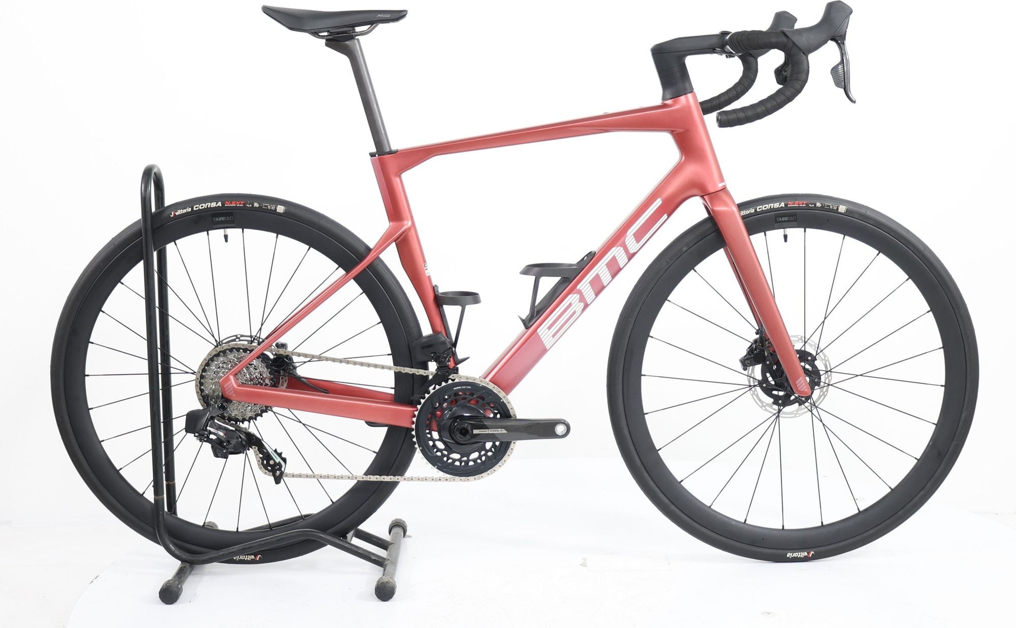 Produit Reconditionné · Vélo de route BMC Roadmachine 01 Three 2024 · Très bon état