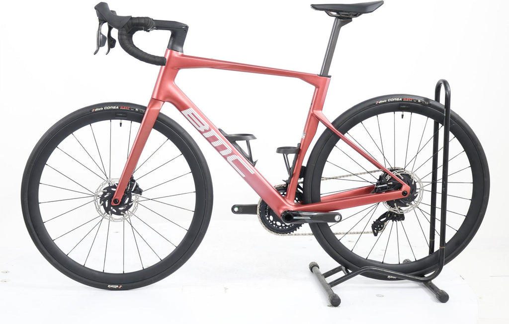 Produit Reconditionné · Vélo de route BMC Roadmachine 01 Three 2024 · Très bon état