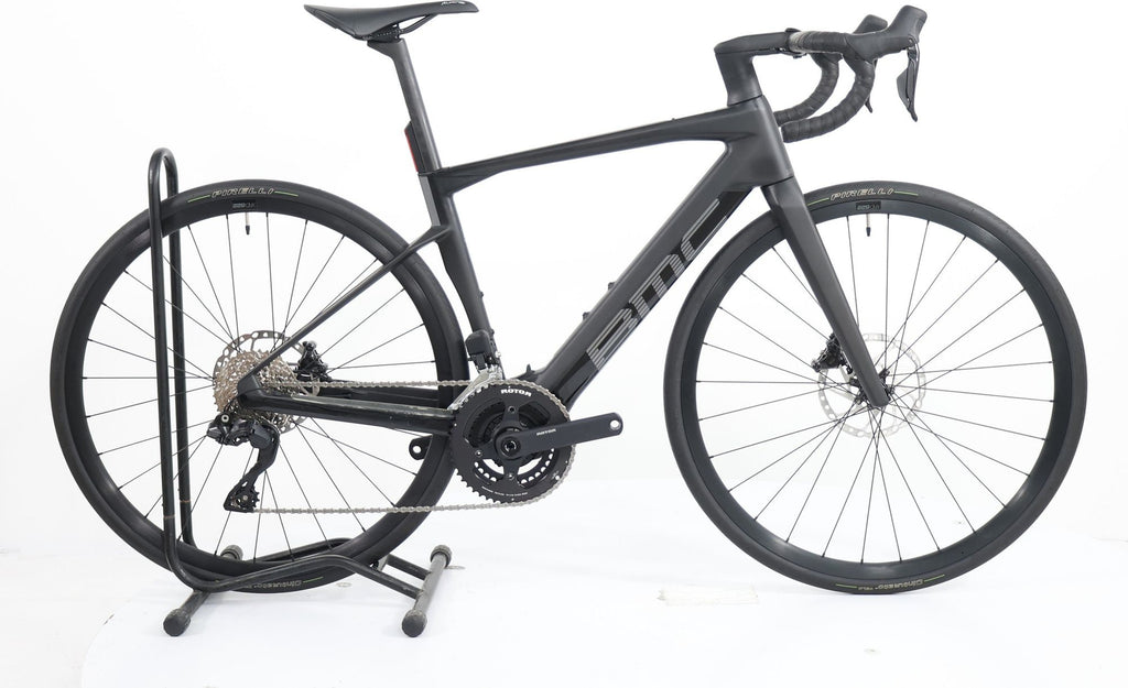Produit Reconditionné · Vélo de route électrique BMC Roadmachine 01 AMP Three 2024 · Très bon état