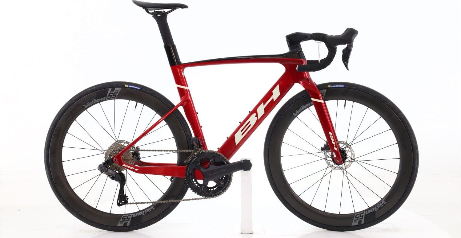 Produit reconditionné · BH Aerolight Di2 12V · Rouge / Vélo de route | Très bon état