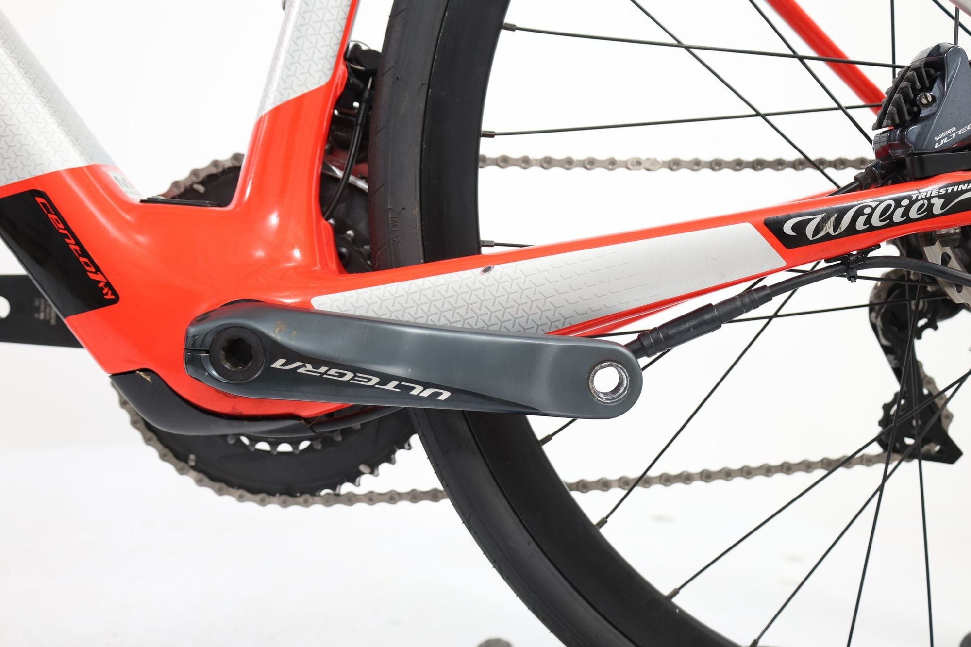 Produit Reconditionné · Vélo de route électrique WILIER TRIESTINA Cento1 Hybrid 2020 · Bon état