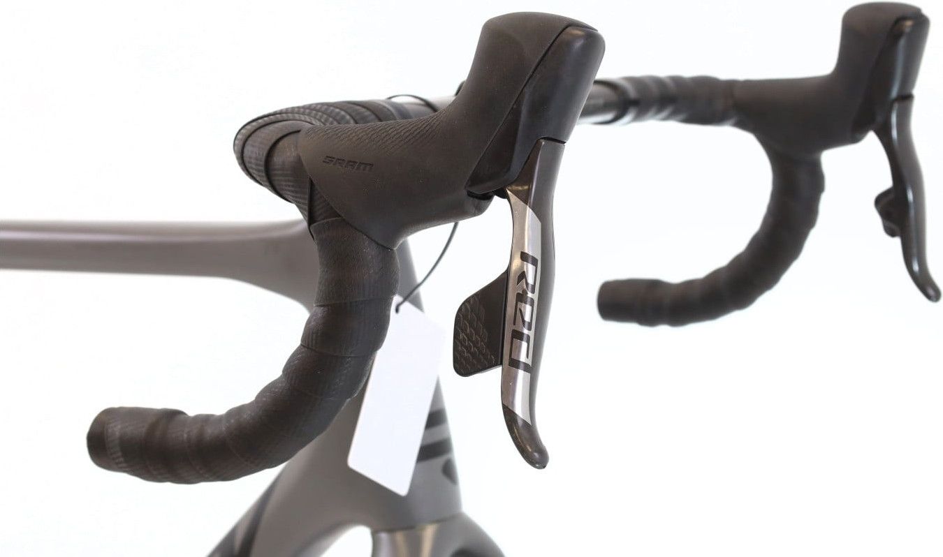 Produit reconditionné · Ridley Helium SLX Disc AXS 12V · Gris / Vélo de route | Très bon état