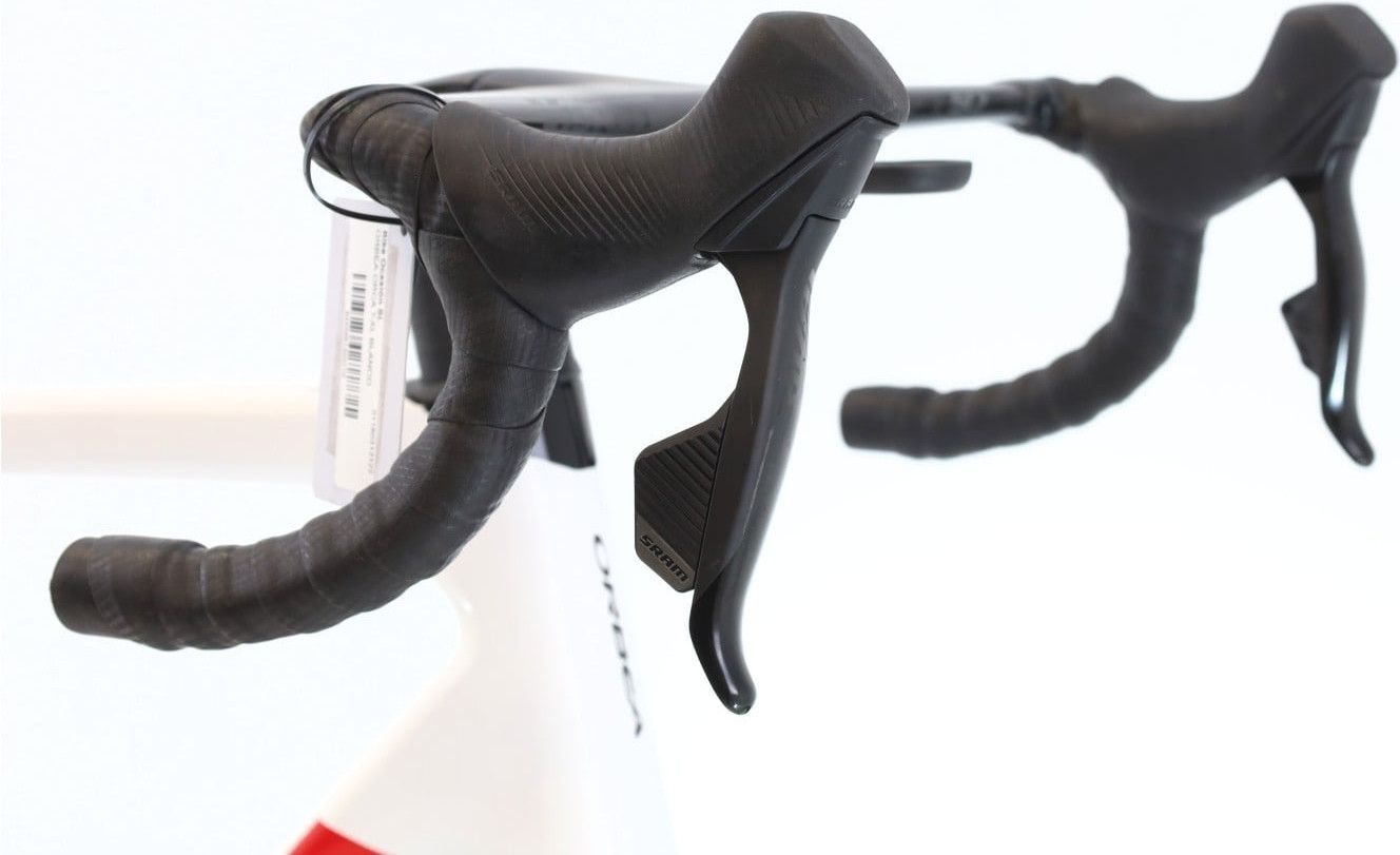 Produit reconditionné · Orbea Orca M31eTeam AXS 12V · Blanc / Vélo de route | Très bon état