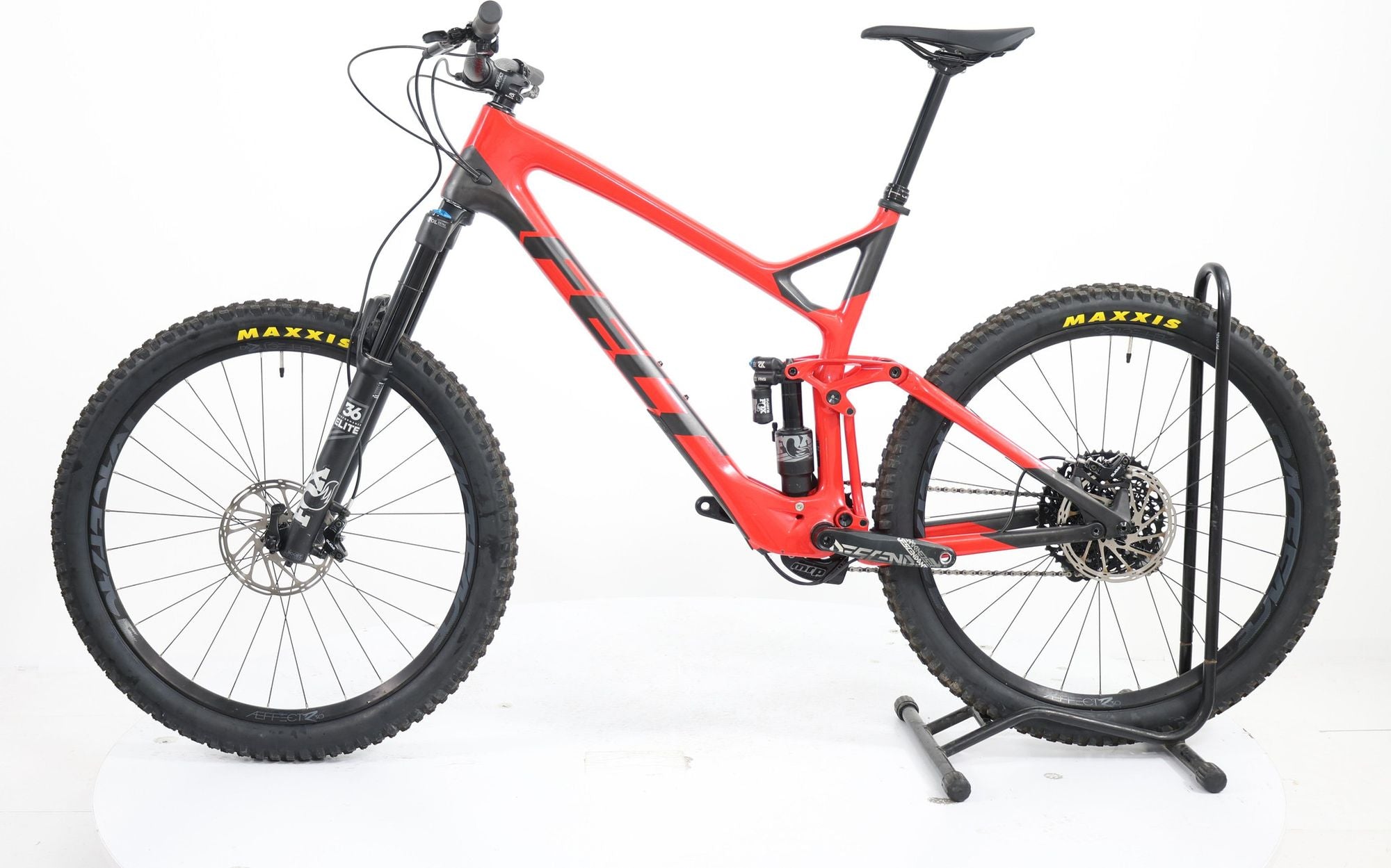 Produit Reconditionné · VTT FELT Compulsion 1 2019 · Bon état