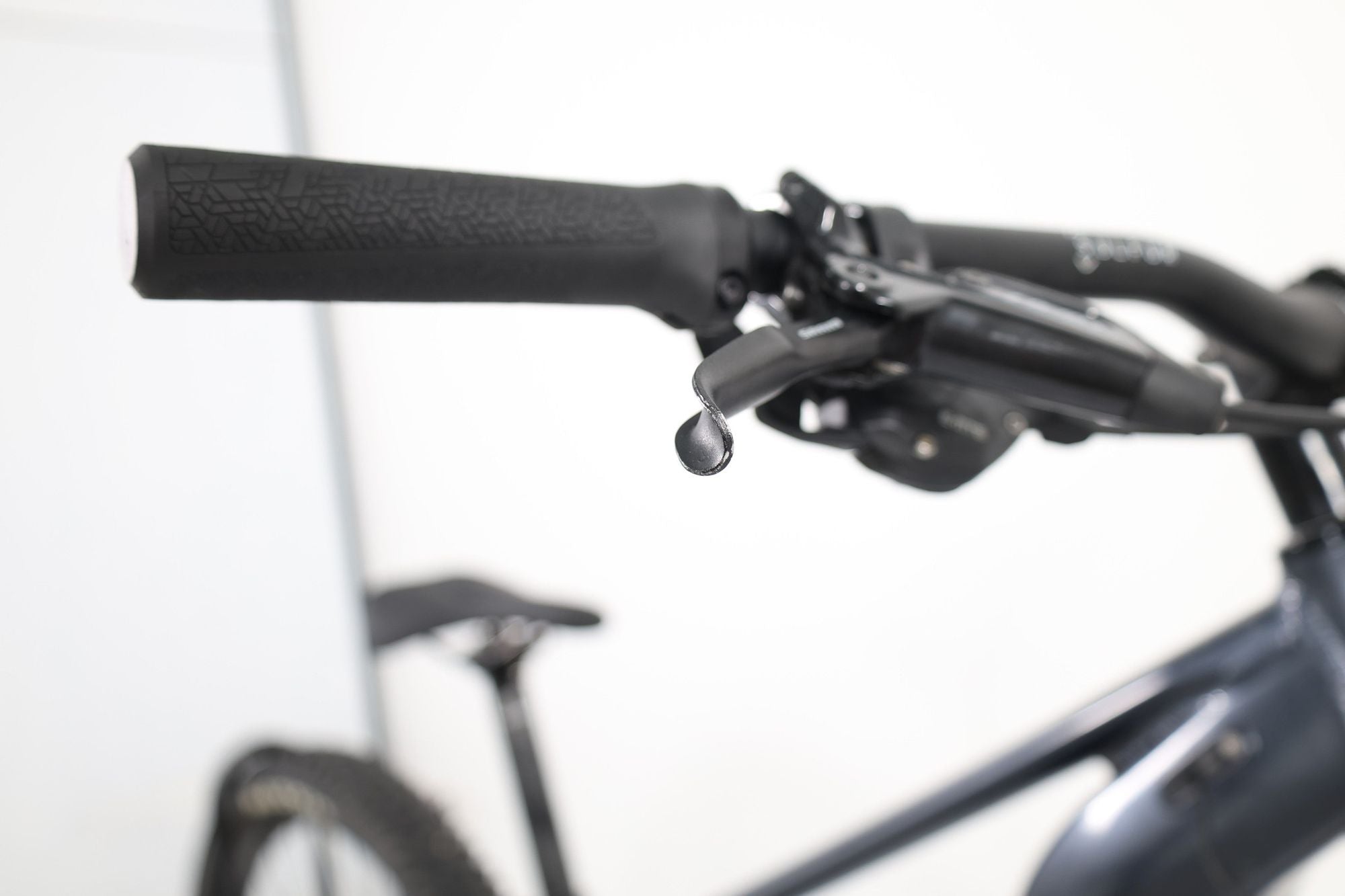 Produit Reconditionné · VTT électrique MONDRAKER Thundra 2022 · Bon état