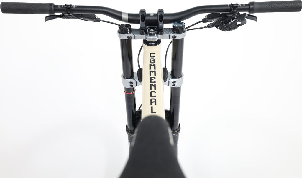 Produit Reconditionné · VTT COMMENCAL FRS 2025 · Très bon état