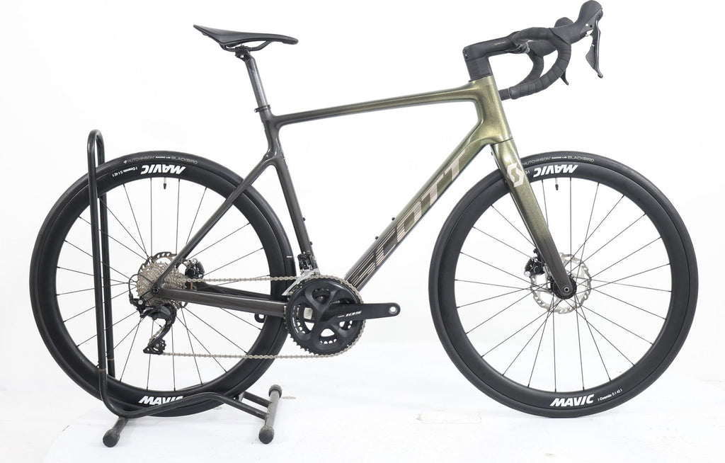Produit Reconditionné · Vélo de route SCOTT Addict 30 2024 · Bon état