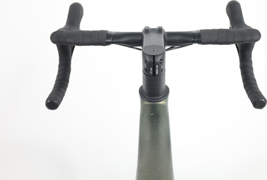 Produit Reconditionné · Vélo de route SCOTT Addict 30 2024 · Bon état