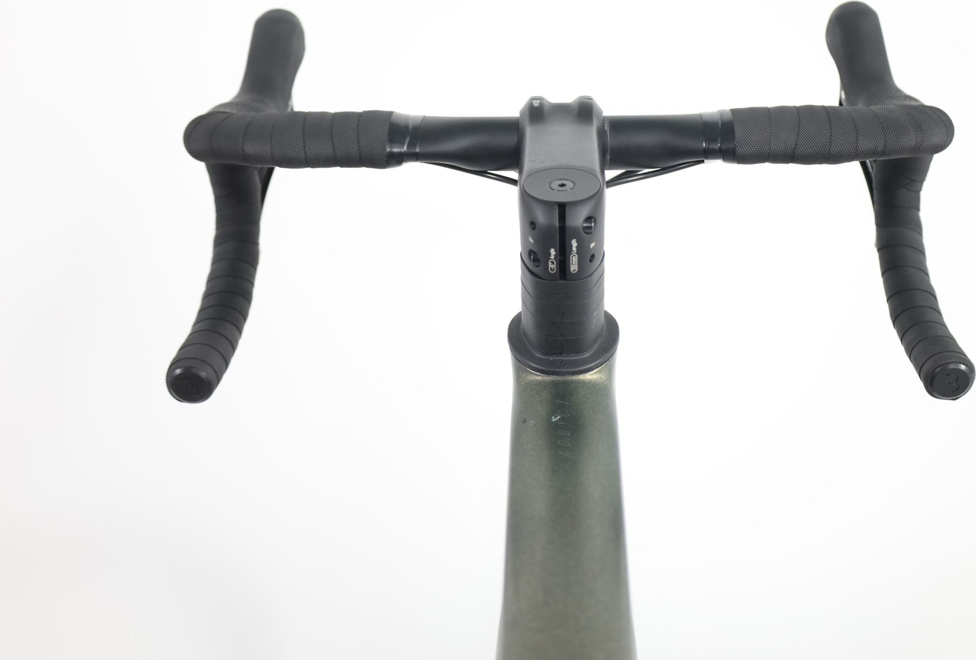 Produit Reconditionné · Vélo de route SCOTT Addict 30 2024 · Bon état