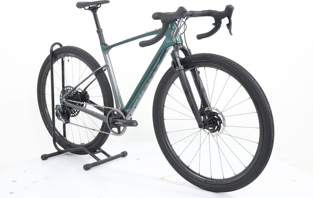Produit Reconditionné · Vélo de gravel GIANT Revolt X Advanced Pro 0 2024 · Bon état