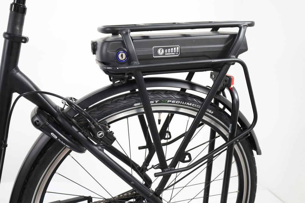 Produit Reconditionné · Vélo de ville électrique GIANT Entour E+ 1 RT LDS 2022 · Bon état